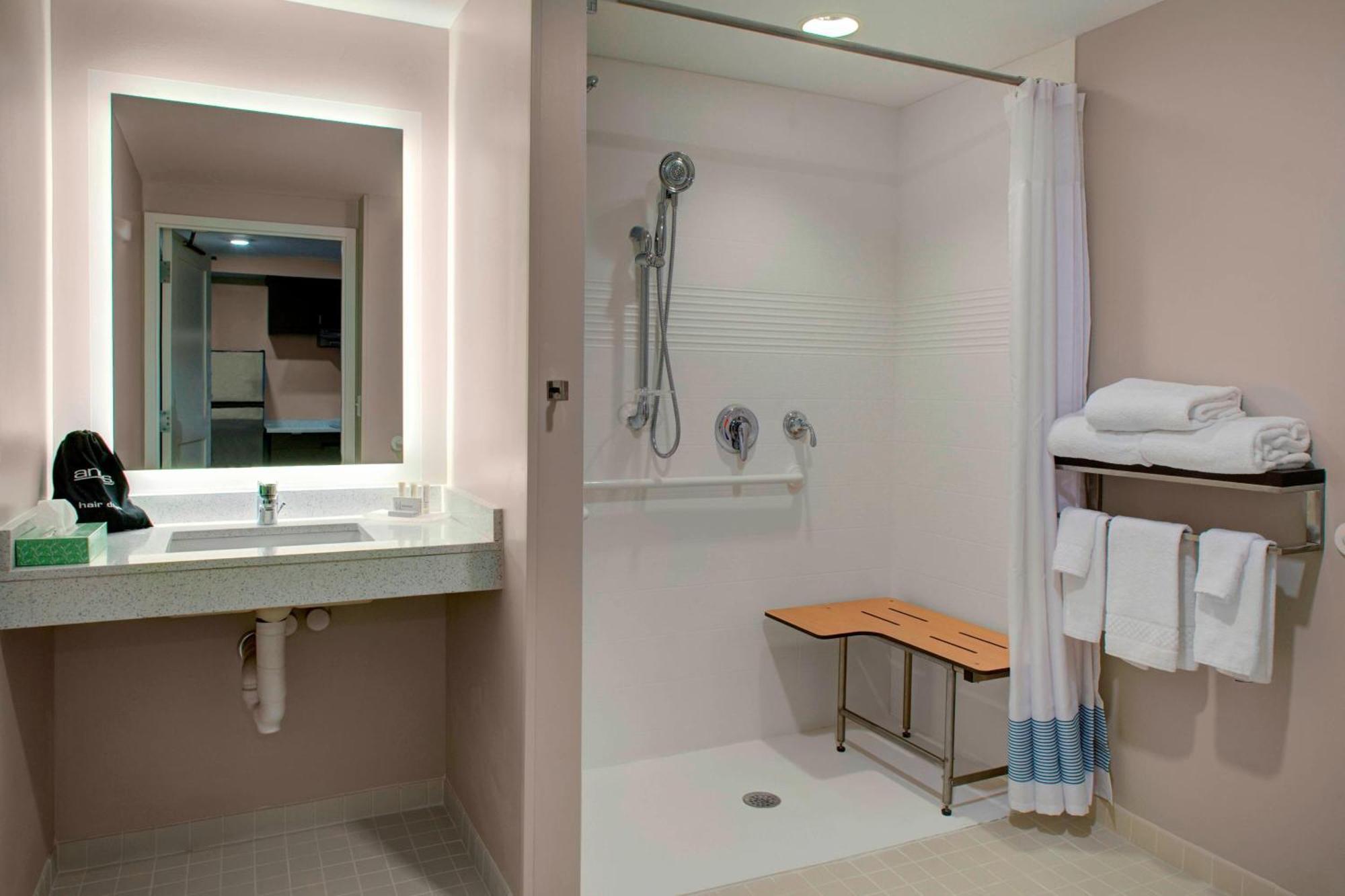 Towneplace Suites By Marriott Parkersburg Extérieur photo
